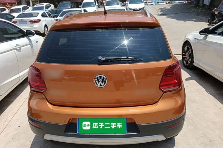 Used Volkswagen Polo 2014 1.6L Cross Polo Automatic Rear