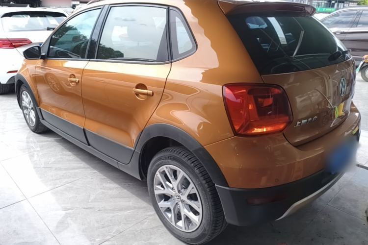 Used Volkswagen Polo 2014 1.6L Cross Polo Automatic Rear Left 45 Deg