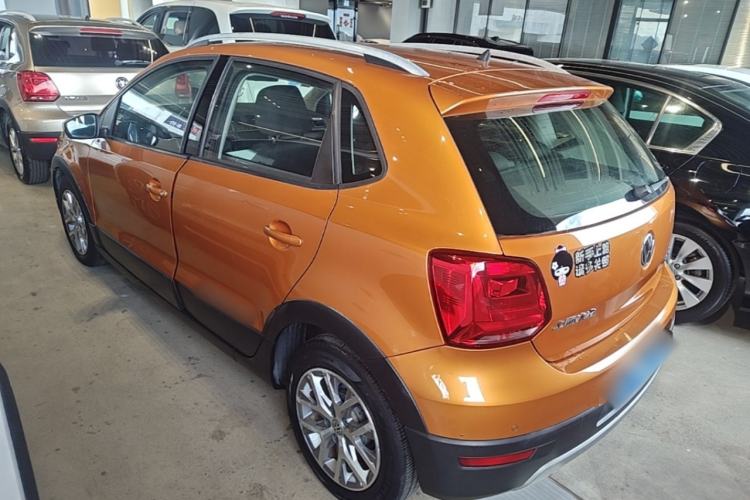 Used Volkswagen Polo 2014 1.6L Cross Polo Automatic Rear Left 45 Deg