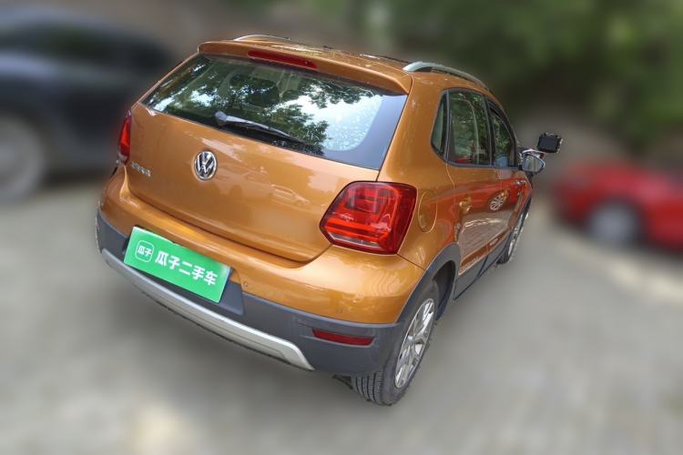 Used Volkswagen Polo 2014 1.6L Cross Polo Automatic Rear Right 45 Deg