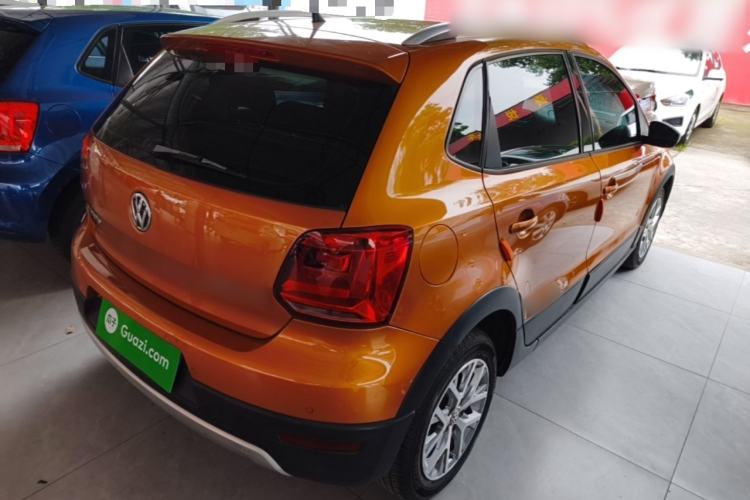 Used Volkswagen Polo 2014 1.6L Cross Polo Automatic Rear Right 45 Deg