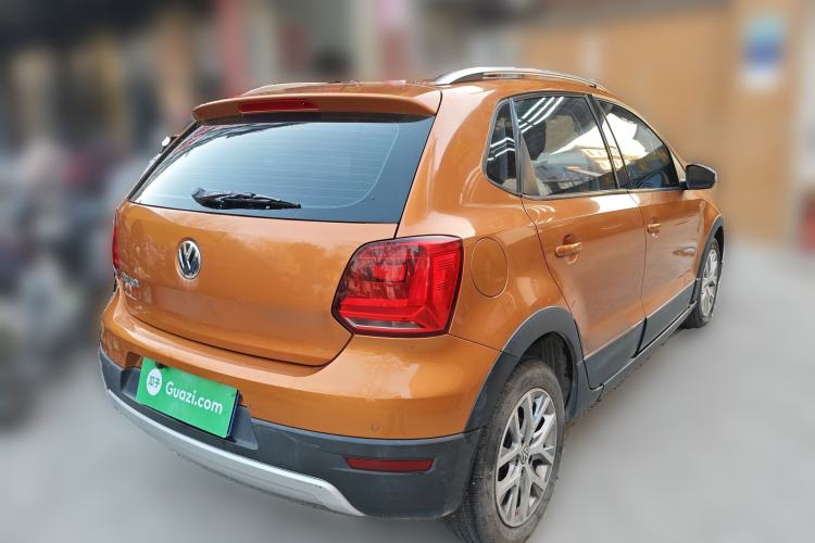 Used Volkswagen Polo 2014 1.6L Cross Polo Automatic Rear Right 45 Deg