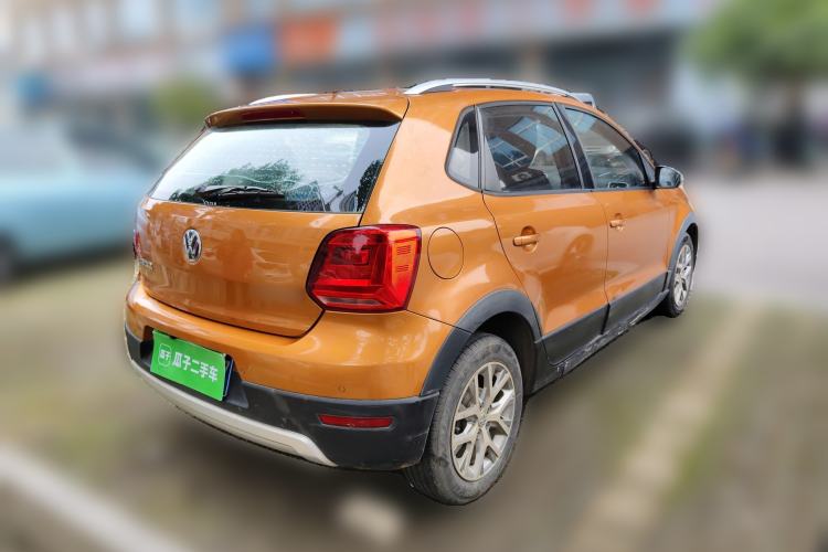 Used Volkswagen Polo 2014 1.6L Cross Polo Automatic Rear Right 45 Deg