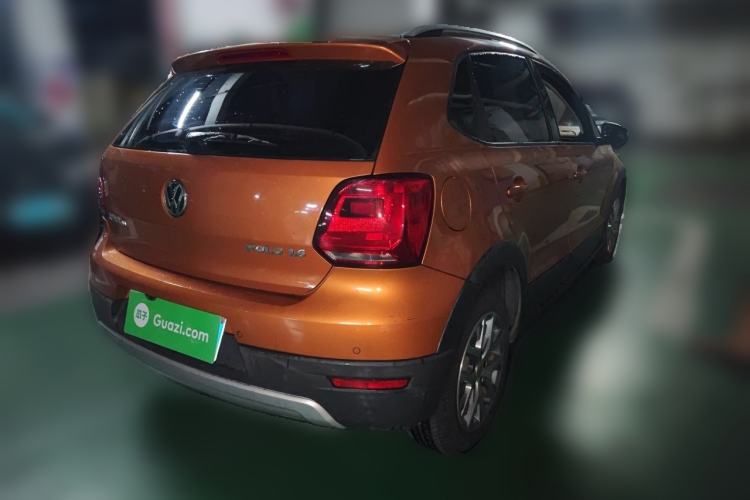 Used Volkswagen Polo 2014 1.6L Cross Polo Automatic Rear Right 45 Deg