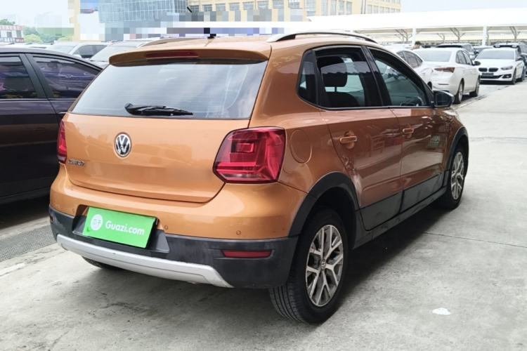 Used Volkswagen Polo 2014 1.6L Cross Polo Automatic Rear Right 45 Deg