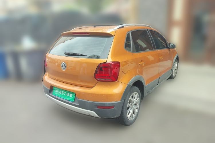 Used Volkswagen Polo 2014 1.6L Cross Polo Automatic Rear Right 45 Deg