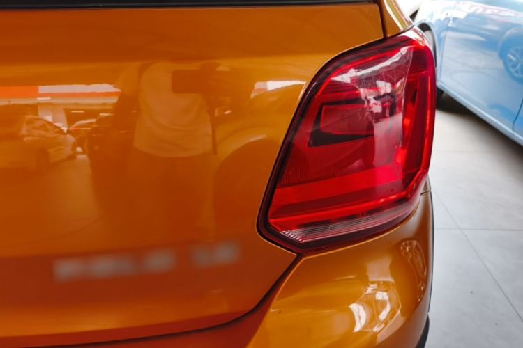 Used Volkswagen Polo 2014 1.6L Cross Polo Automatic Right Rear Taillight