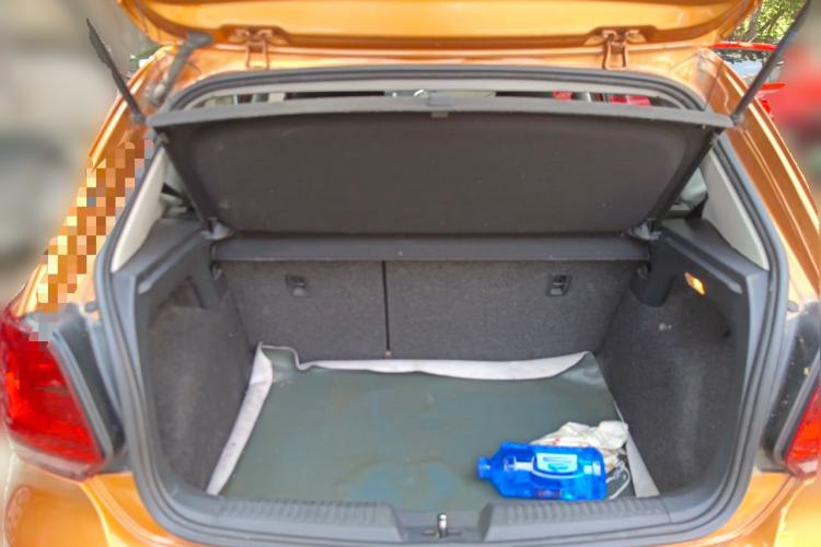 Used Volkswagen Polo 2014 1.6L Cross Polo Automatic Trunk