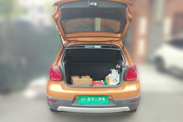 Used Volkswagen Polo 2014 1.6L Cross Polo Automatic Trunk