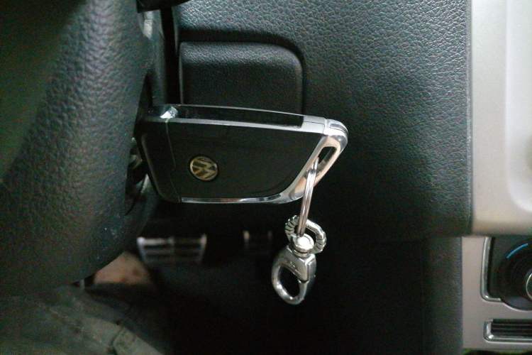 Used Volkswagen Polo 2014 1.6L Cross Polo Automatic Vehicle Key