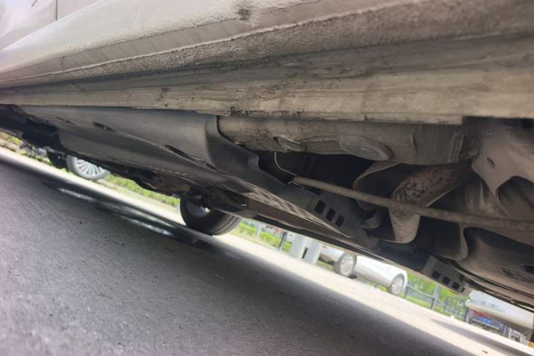 Used Volkswagen Polo 2014 1.6L Manual Comfort Edition Chassis Rear Left