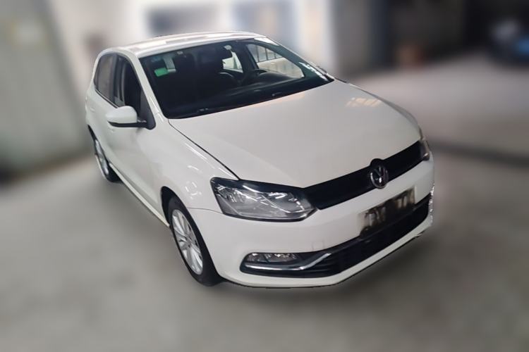 Used Volkswagen Polo 2014 1.6L Automatic Comfort Edition Front Right 45 Deg
