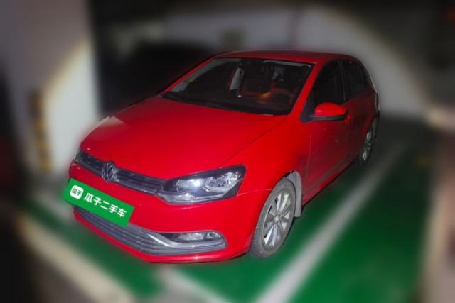 Volkswagen Polo 2014 1.4L Automatic Comfort Edition مستعملة