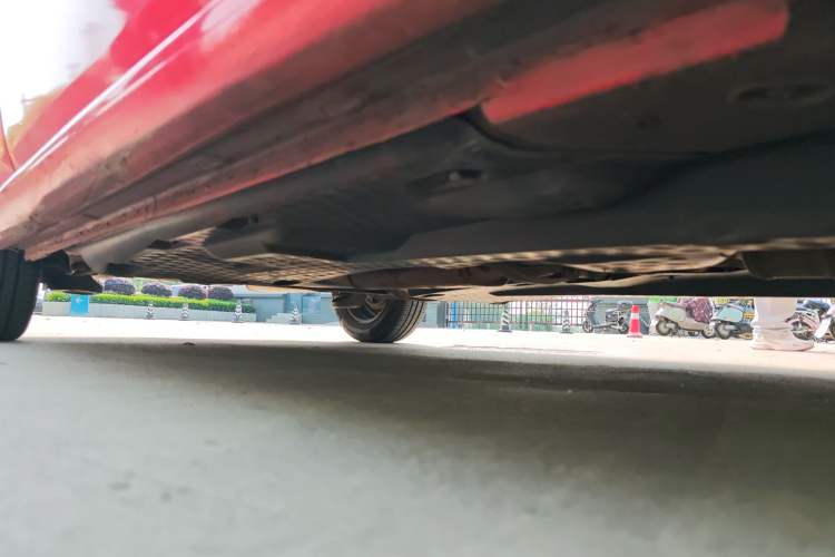 Used Volkswagen Polo 2014 1.4L Manual Fashion Edition Chassis Front Right