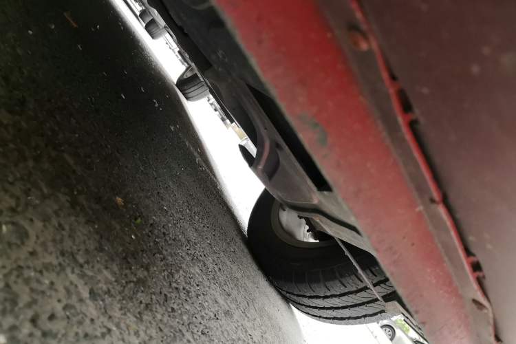 Used Volkswagen Polo 2014 1.6L Automatic Comfort Edition Chassis Front