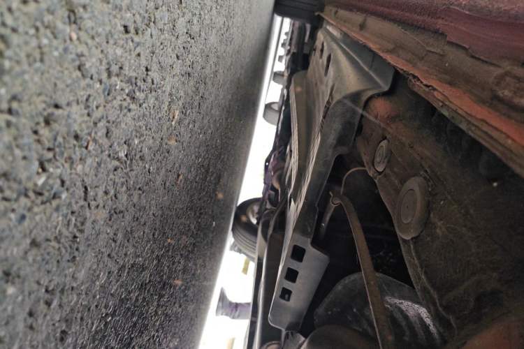 Used Volkswagen Polo 2014 1.6L Automatic Comfort Edition Chassis Rear Left