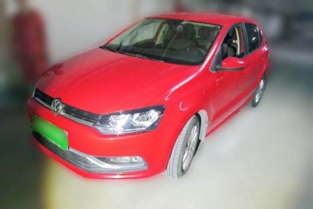 Volkswagen Polo 2014 1.6L Automatic Comfort Edition مستعملة