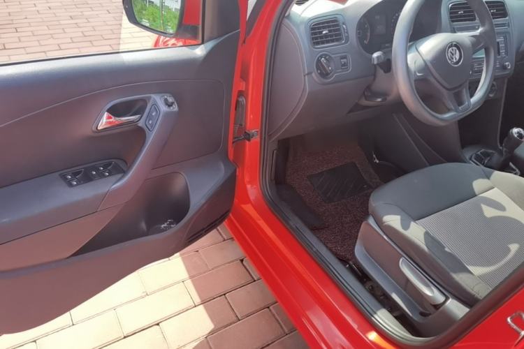 Used Volkswagen Polo 2014 1.4L Manual Fashion Edition Driver Seat
