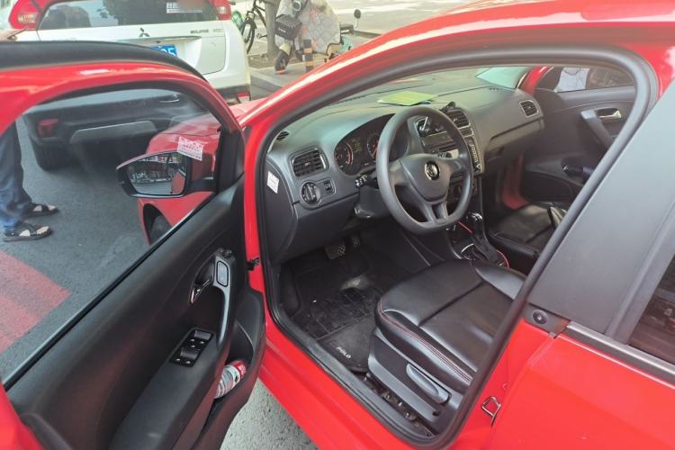 Used Volkswagen Polo 2014 1.6L Automatic 30th Anniversary Edition Driver Seat