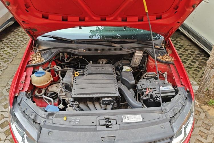 Used Volkswagen Polo 2014 1.4L Automatic Comfort Edition Engine Bay