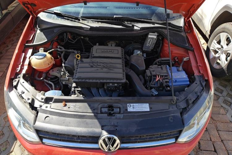 Used Volkswagen Polo 2014 1.6L Automatic Comfort Edition Engine Bay