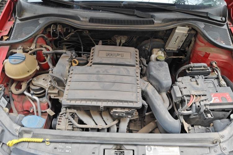 Used Volkswagen Polo 2014 1.6L Automatic Comfort Edition Engine Bay