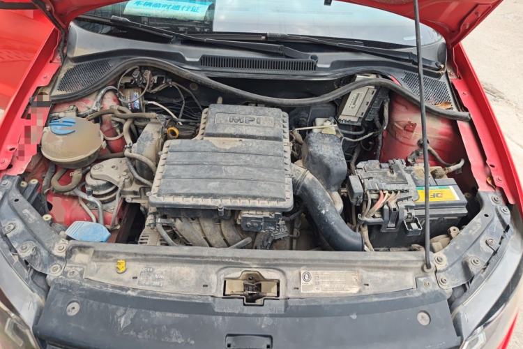 Used Volkswagen Polo 2014 1.4L Manual Fashion Edition Engine Bay