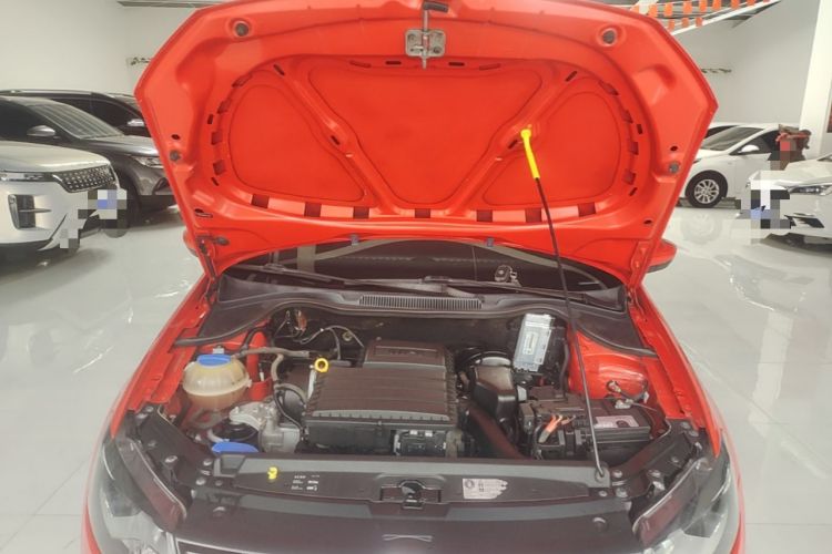 Used Volkswagen Polo 2014 1.4L Manual Fashion Edition Engine Bay