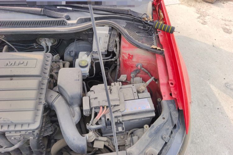 Used Volkswagen Polo 2014 1.4L Manual Fashion Edition Engine Bay Left
