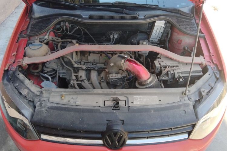 Used Volkswagen Polo 2014 1.4L Manual Fashion Edition Engine Bay