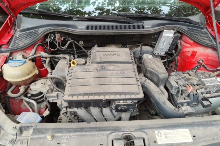 Used Volkswagen Polo 2014 1.6L Manual Comfort Edition Engine Bay