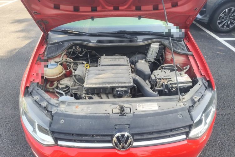 Used Volkswagen Polo 2014 1.4L Automatic Comfort Edition Engine Bay