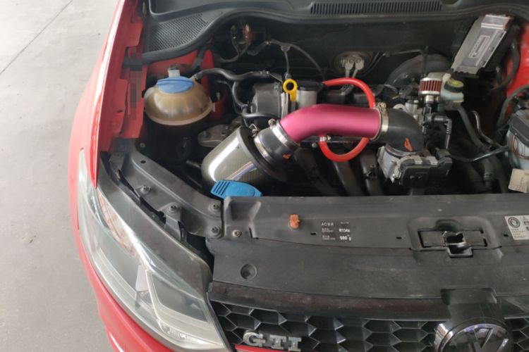 Used Volkswagen Polo 2014 1.6L Automatic Luxury Edition Engine Bay Right