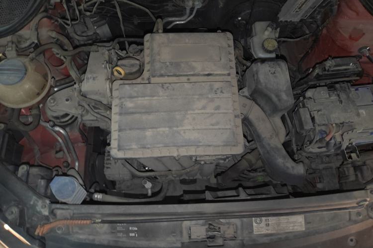 Used Volkswagen Polo 2014 1.6L Cross Polo Automatic Engine Bay