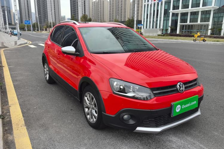 Used Volkswagen Polo 2014 1.6L Cross Polo Automatic Exterior 1