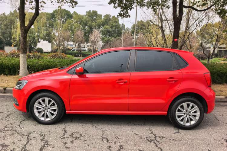 Used Volkswagen Polo 2014 1.6L Automatic Comfort Edition Exterior 2