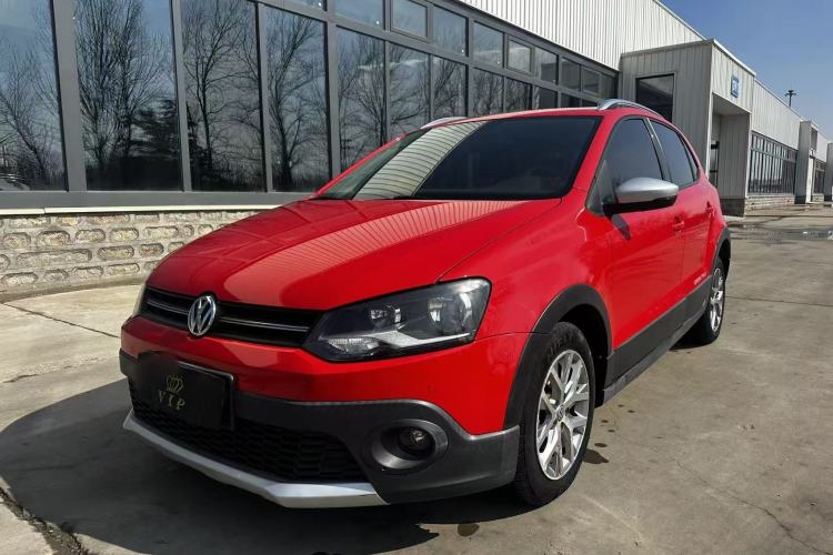 Used Volkswagen Polo 2014 1.6L Cross Polo Automatic Exterior 2