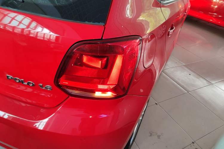 Used Volkswagen Polo 2014 1.6L Automatic Comfort Edition Exterior 3