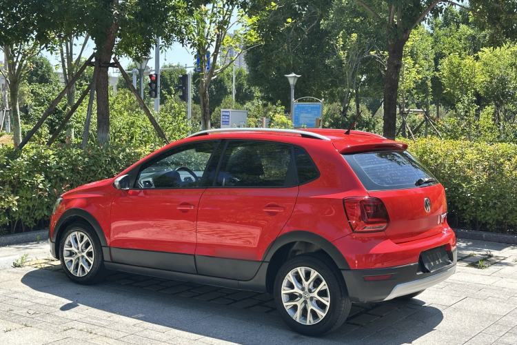 Used Volkswagen Polo 2014 1.6L Cross Polo Automatic Exterior 3