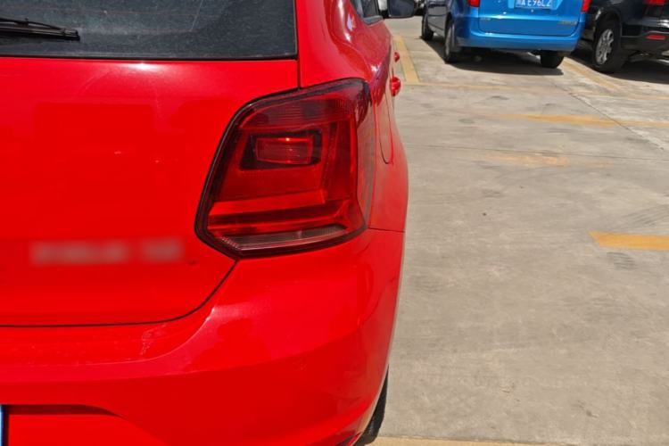 Used Volkswagen Polo 2014 1.6L Automatic Comfort Edition Exterior 3
