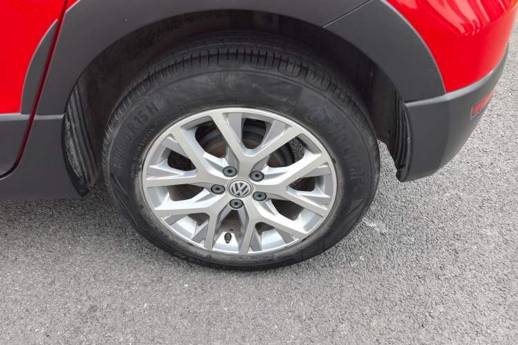 Used Volkswagen Polo 2014 1.6L Cross Polo Automatic Exterior 4