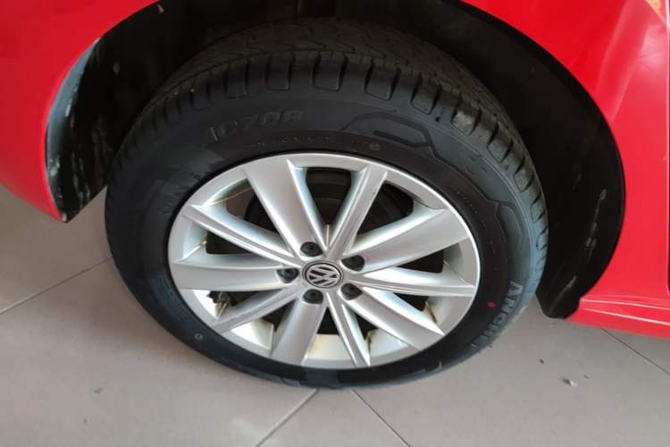 Used Volkswagen Polo 2014 1.6L Automatic Comfort Edition Exterior 5
