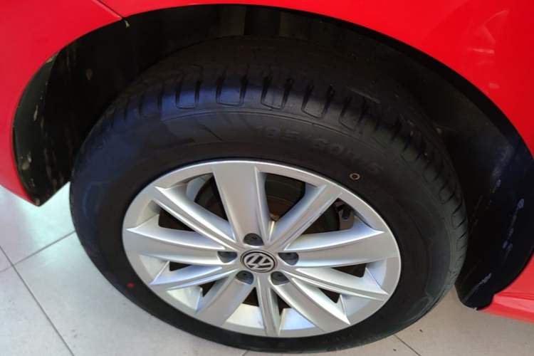 Used Volkswagen Polo 2014 1.6L Automatic Comfort Edition Exterior 5