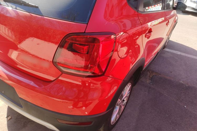 Used Volkswagen Polo 2014 1.6L Cross Polo Automatic Exterior 6