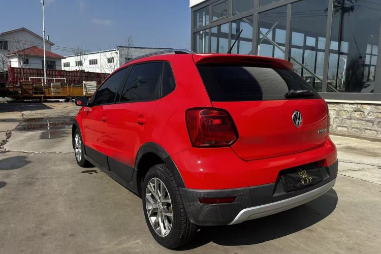 Used Volkswagen Polo 2014 1.6L Cross Polo Automatic Exterior 6