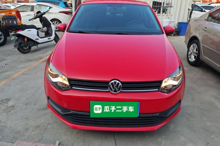 Used Volkswagen Polo 2014 1.4L Manual Fashion Edition Front