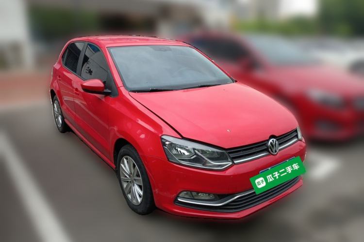 Used Volkswagen Polo 2014 1.6L Automatic Comfort Edition Front Right 45 Deg