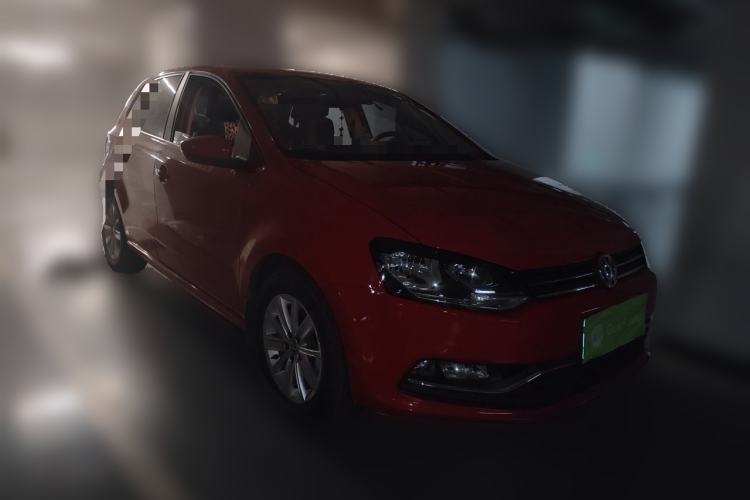 Used Volkswagen Polo 2014 1.6L Automatic Comfort Edition Front Right 45 Deg