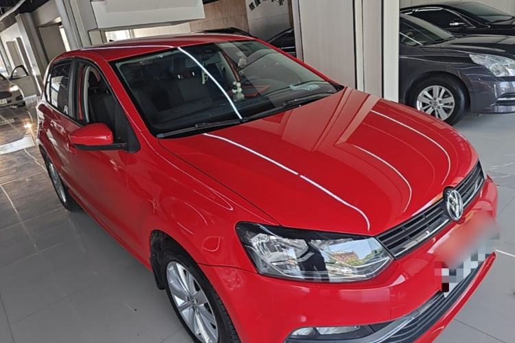 Used Volkswagen Polo 2014 1.6L Automatic Comfort Edition Front Right 45 Deg