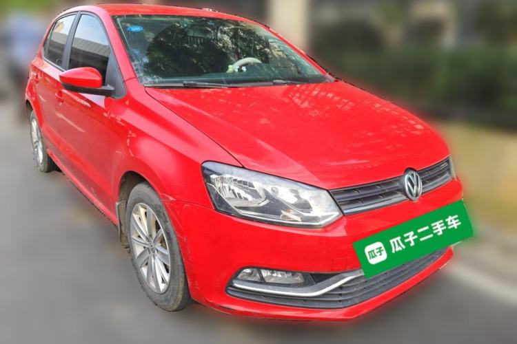 Used Volkswagen Polo 2014 1.4L Automatic Comfort Edition Front Right 45 Deg